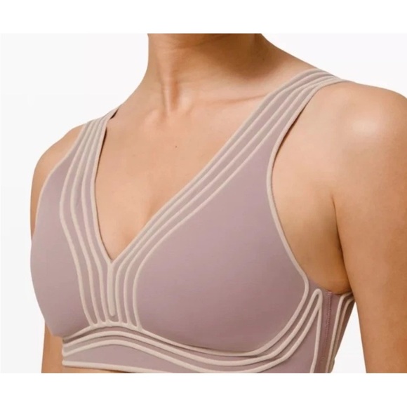 NWT Lululemon Get in Line Bra Violet Verbena/Chrome Size 4 - Picture 1 of 7